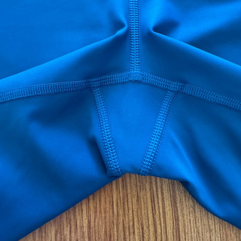 Athleta Salutation Stash High Rise Teal High-Rise Bike Shorts Small Petite - Picture 9 of 11